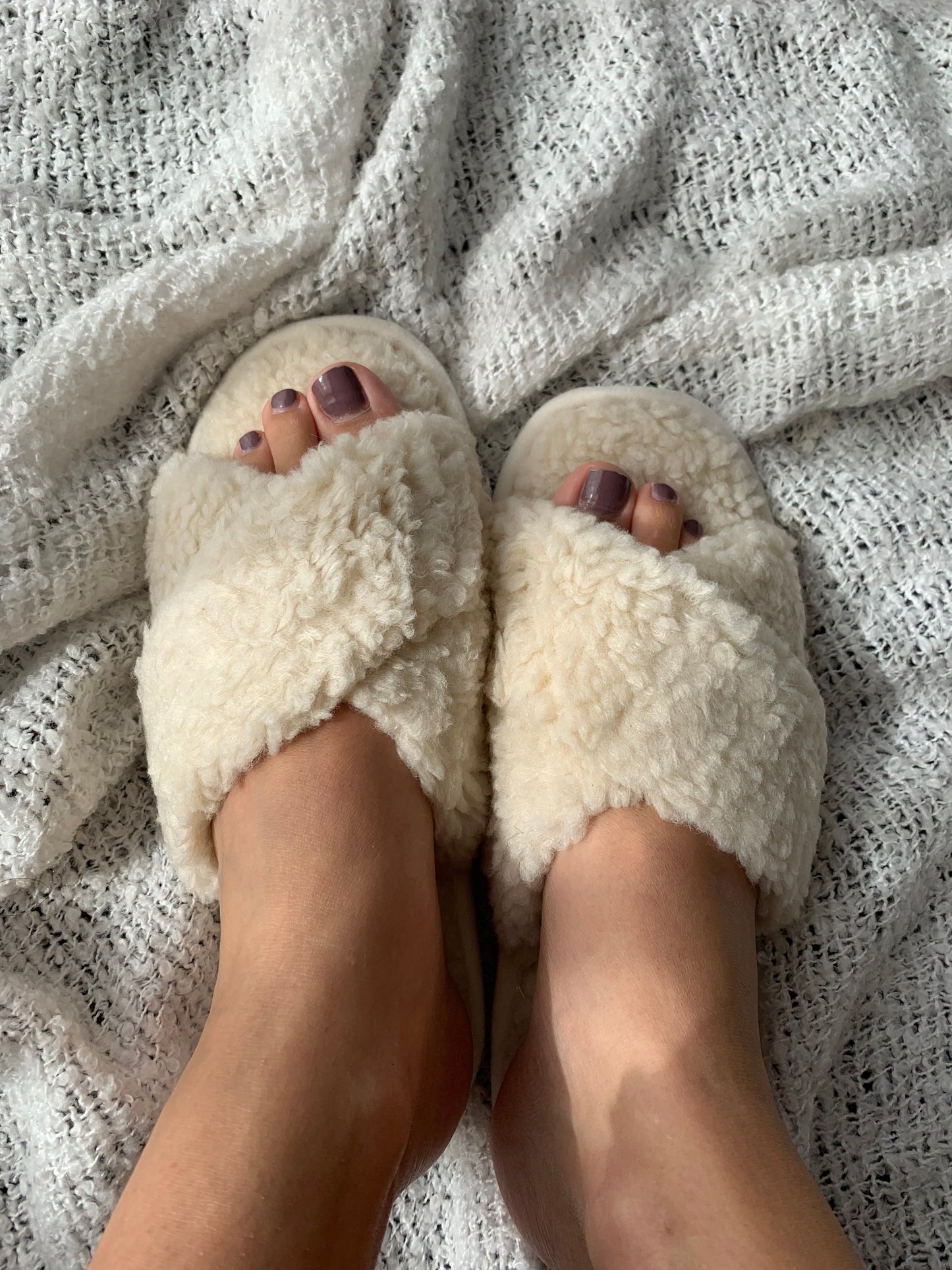 Beige zachte pantoffels sloffen