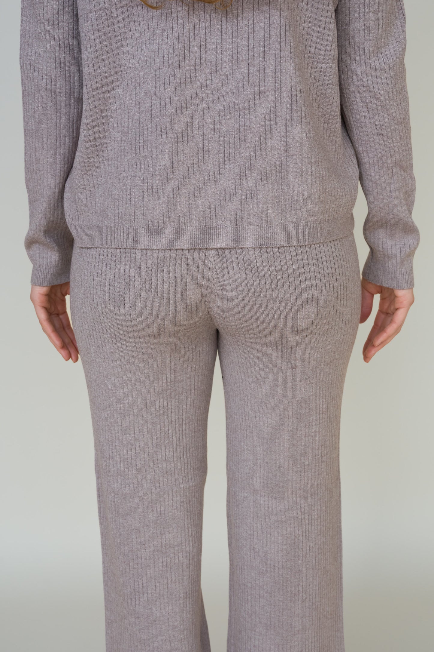 Huispak Ellen - Taupe